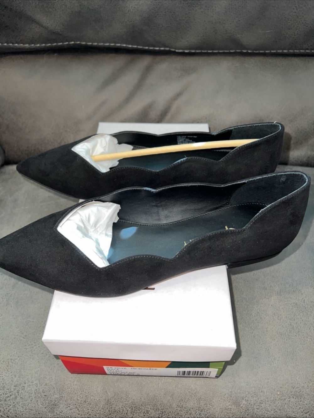 Katy Perry woman’s 10 & 8.5 the hava microsuede Black Pointed Suede Flats - Picture 4 of 8